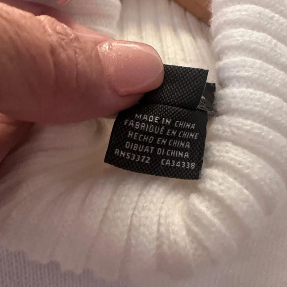 French Connection White Turtleneck Soft Sweater Size XS Bishop Style Sleeve Warm - Picture 4 of 10
